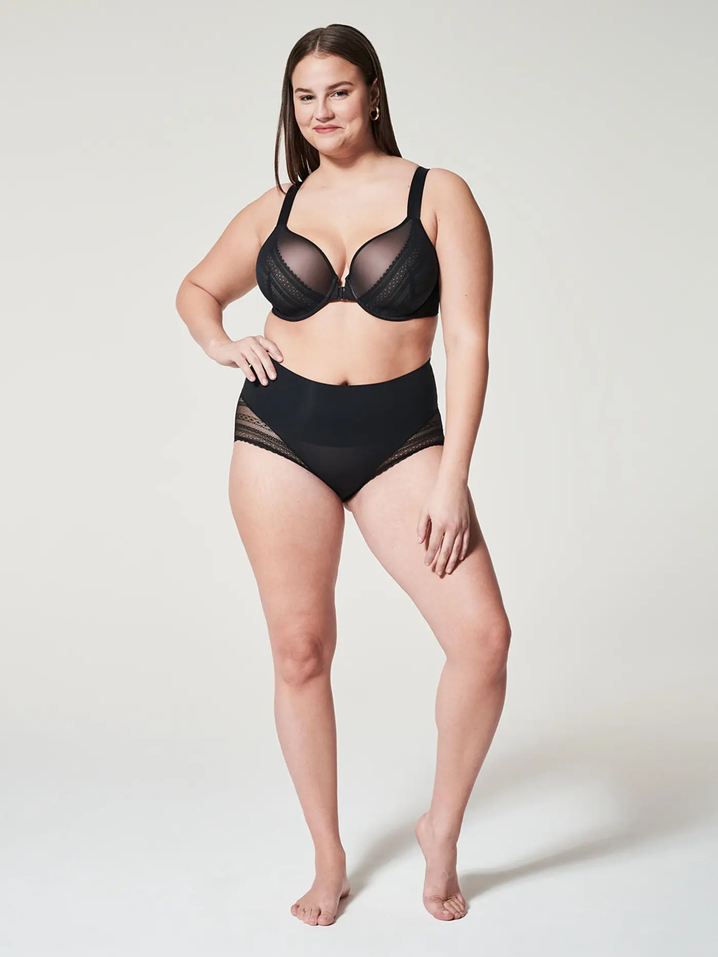 SPANX | Shapehose LACE ILLUSION UNDIE-TECTABLE cafe au lait | schwarz